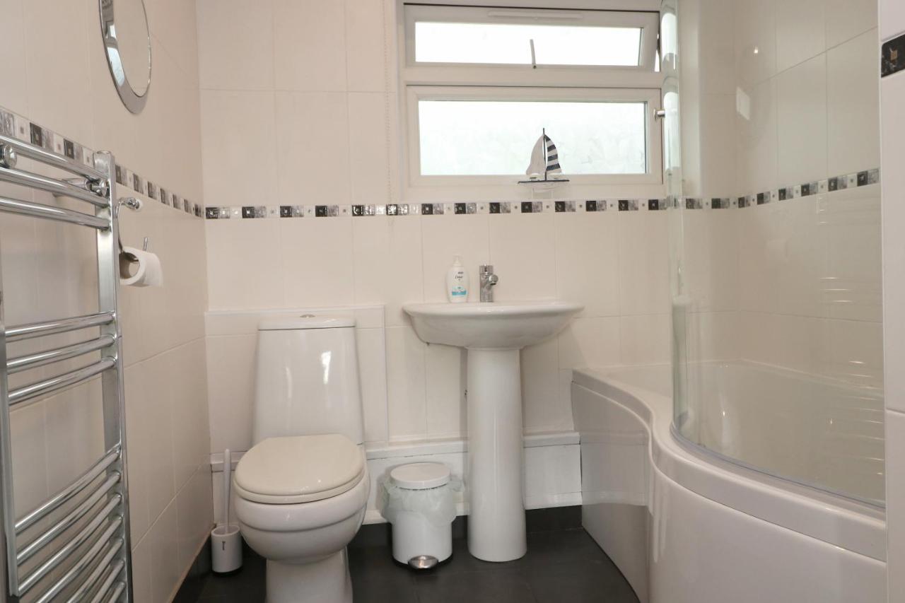 Holiday Bungalow, Short Drive To 7 Beaches! St Merryn Buitenkant foto